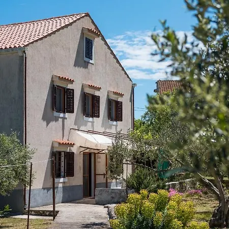 Casa Oliva Sveti Jakov