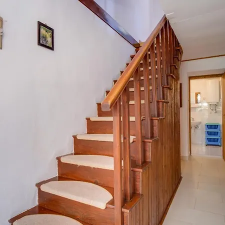Alice Casa Apartment Sveti Jakov